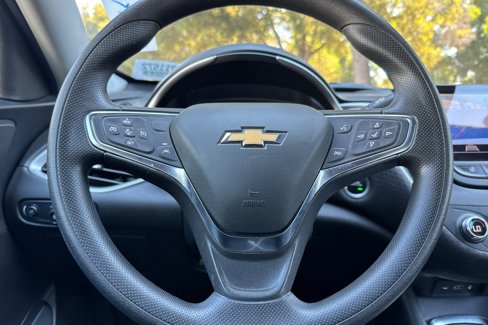 Used 2024 Chevrolet Malibu LT image 25