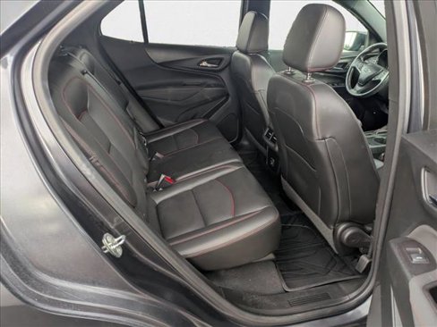 Used 2022 Chevrolet Equinox RS w/ RS Leather Package image 17