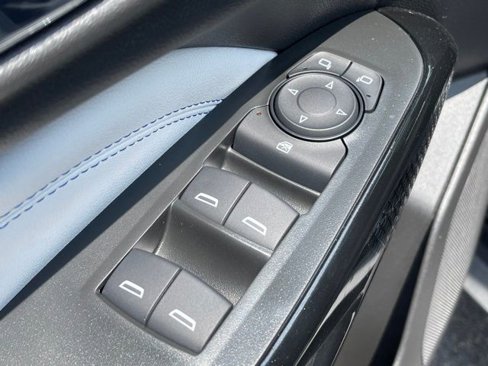 New 2025 Chevrolet Trax LT w/ Driver Confidence Package image 16