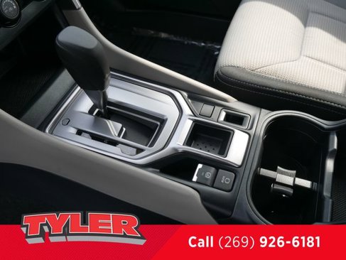 Used 2023 Subaru Forester image 39