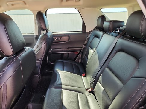 Used 2022 Ford Bronco Sport image 9