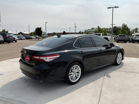 Used 2020 Toyota Camry XLE w/ Driver Assist Package image 3