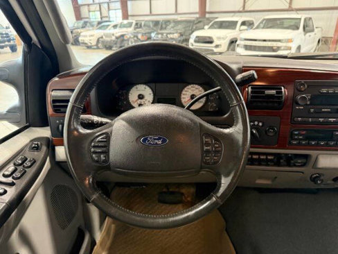 Used 2005 Ford F350 XLT image 19