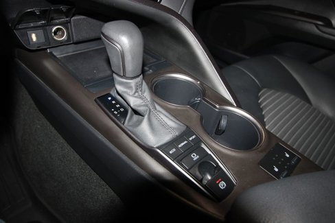 Used 2023 Toyota Camry SE image 18