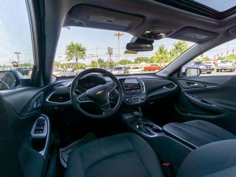 Used 2023 Chevrolet Malibu LT image 14