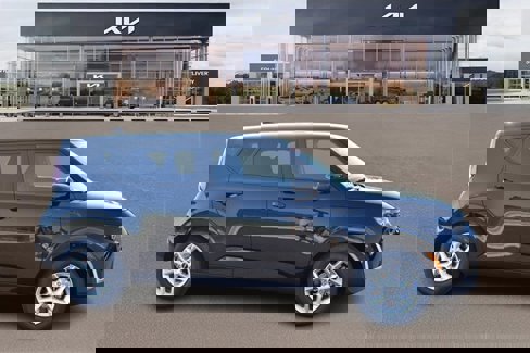 New 2025 Kia Soul LX image 2