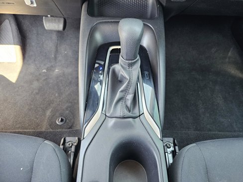 Used 2024 Toyota Corolla LE image 16