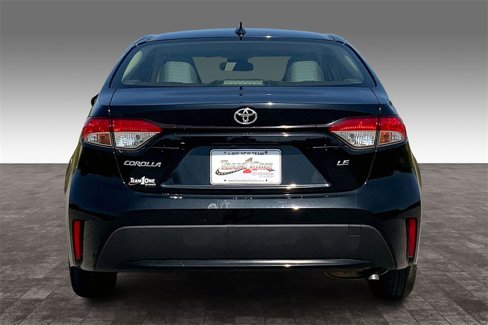 Used 2020 Toyota Corolla LE image 5