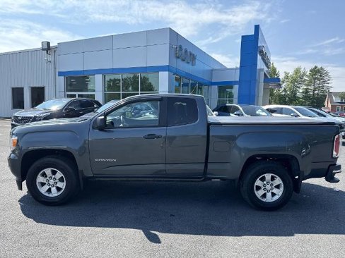 Used 2015 GMC Canyon W/T image 16