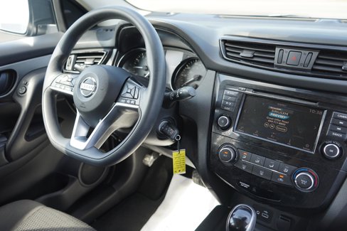Used 2020 Nissan Rogue Sport S w/ Appearance Package image 28
