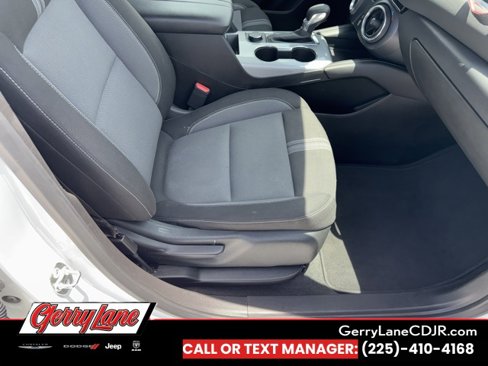 Used 2023 Chevrolet Blazer LT image 14