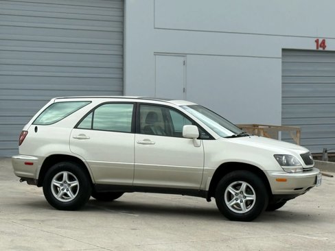Used 2000 Lexus RX 300 image 4