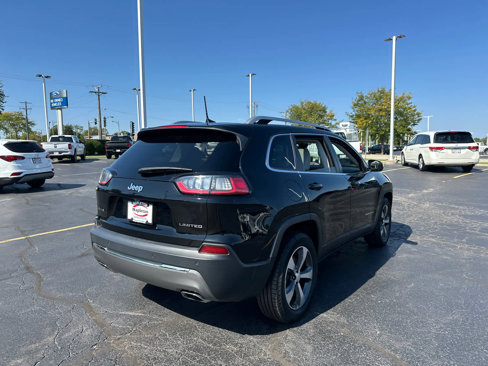 Used 2019 Jeep Cherokee Limited image 8