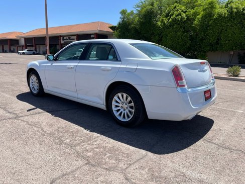 Used 2014 Chrysler 300 image 6