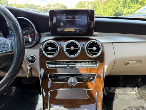 Used 2017 Mercedes-Benz C 300 Sedan image 23