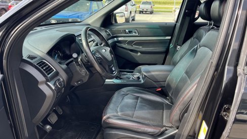 Used 2016 Ford Explorer Sport w/ Equipment Group 401A image 2