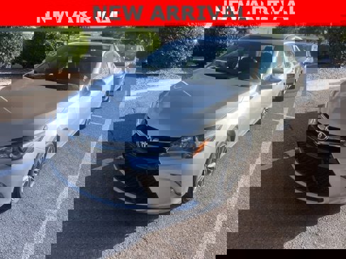 Used 2017 Toyota Camry SE image 6