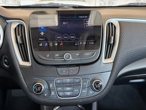 Used 2023 Chevrolet Malibu LT w/ Driver Confidence Package image 18