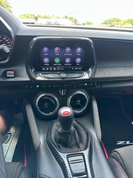 Used 2019 Chevrolet Camaro ZL1 image 13