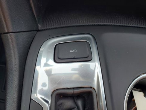 Used 2020 Chevrolet Equinox LT w/ Driver Convenience Package image 23