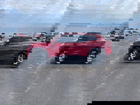 New 2026 Chevrolet Trax LS w/ LS Convenience Package image 8