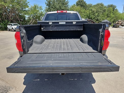 Used 2017 Toyota Tundra SR5 image 15