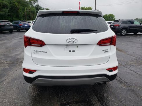 Used 2017 Hyundai Santa Fe Sport image 6