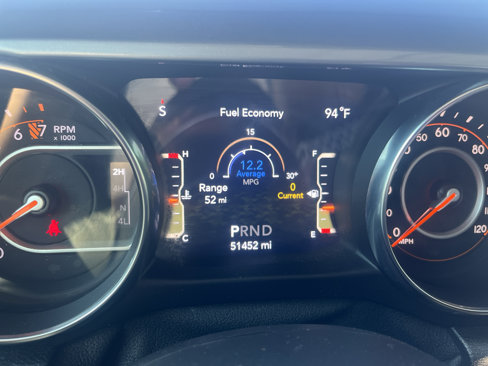 Used 2019 Jeep Wrangler Unlimited Sahara image 10