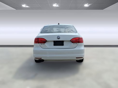 Used 2012 Volkswagen Jetta SEL image 9