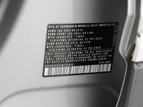 Used 2020 Volkswagen Tiguan SEL image 23