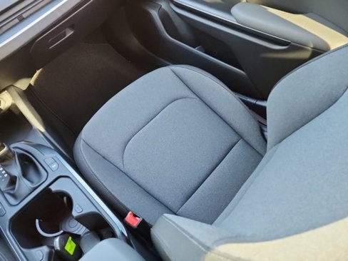 New 2025 Kia K4 LXS image 10