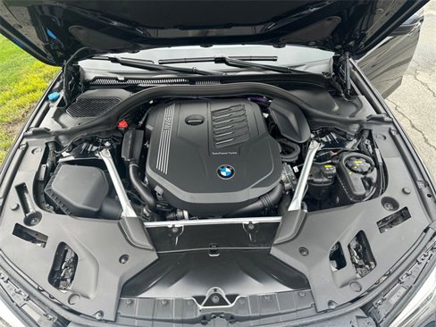 Certified 2023 BMW 540i xDrive w/ M Sport Package image 33