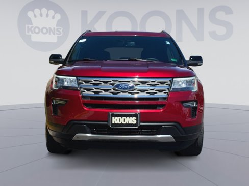 Used 2018 Ford Explorer XLT w/ Equipment Group 201A image 11