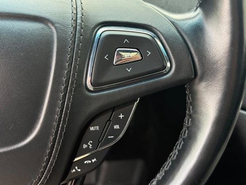 Used 2019 Lincoln MKZ Reserve image 16