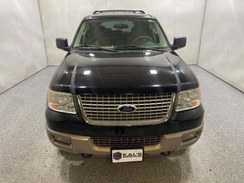 Used 2004 Ford Expedition Eddie Bauer image 2