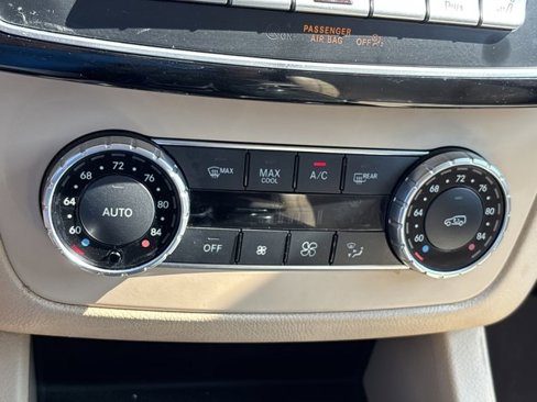 Used 2018 Mercedes-Benz GLE 350 4MATIC image 37