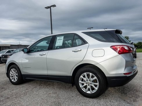 Used 2018 Chevrolet Equinox LS image 16