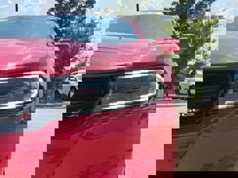 Used 2022 Dodge Charger SXT image 4