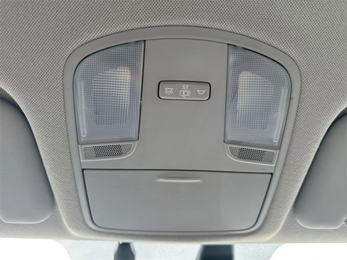 Used 2020 Hyundai Elantra SEL image 19