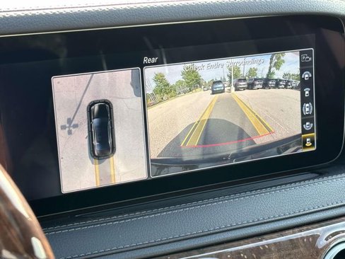 Used 2019 Mercedes-Benz S 560 4MATIC Sedan image 32