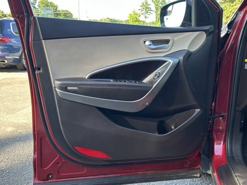 Used 2017 Hyundai Santa Fe Sport image 17