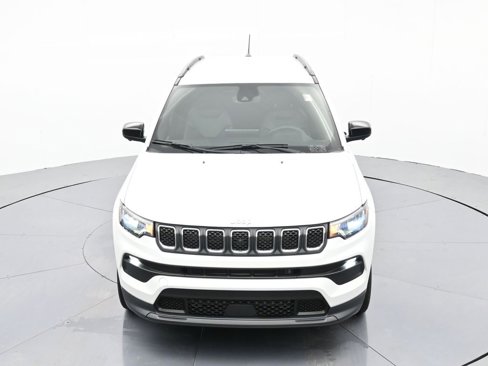 Used 2023 Jeep Compass Latitude w/ Convenience Group image 26
