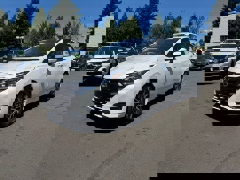 New 2025 Nissan Versa SV w/ Trunk Package image 1
