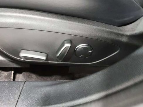 Used 2017 Lincoln MKZ Select image 18