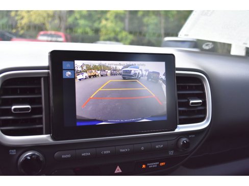 New 2025 Hyundai Venue SE image 25