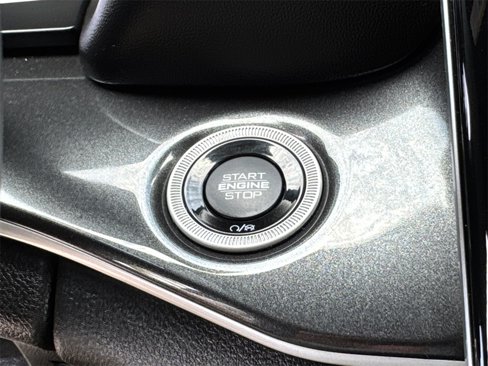 Certified 2023 Jeep Grand Cherokee Altitude image 28