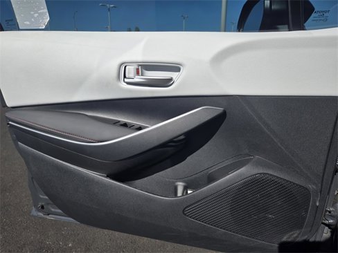 Used 2024 Toyota Corolla SE image 15