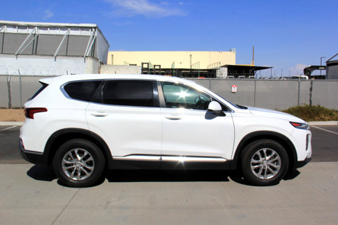 Used 2019 Hyundai Santa Fe SE image 4