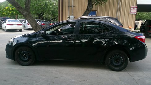 Used 2015 Toyota Corolla LE image 9