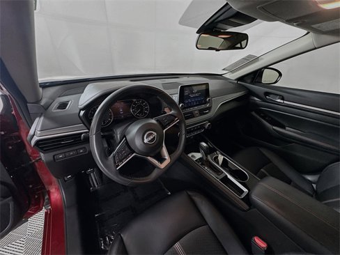 Used 2024 Nissan Altima 2.5 SR image 7